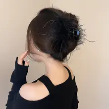 羽毛のヘアクリップ【高級感・オーストリッチファー・大サイズ】