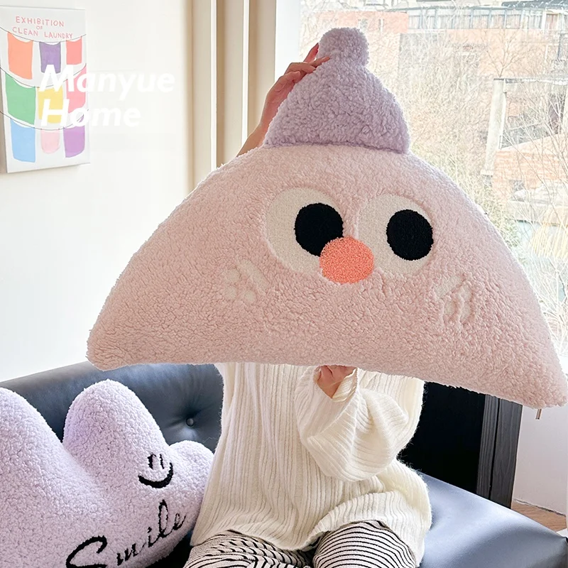 可愛いインスタ風 大きな目のクッション：長方形・羊羔絨で寝室やリビングに最適なリラックスアイテム