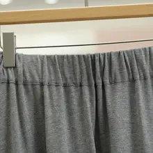 松緩ウエストの膝下Aラインスカート【シルエットを引き立てるデザイン】