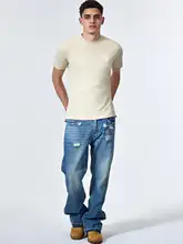 アメリカンスタイルの迷彩プリントTシャツ【スリムフィット・ロゴデザイン・無地・五色展開】