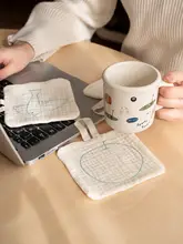シンプルラインの刺繍コースター【アップルとバードデザイン・滑り止め・吸水性】