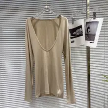 春季新作 低VネックTシャツ【ビーズパッド付き・ショートパンツ】（セットアップ対応）
