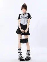 ミニマルデザインのバイク風ショートTシャツ【女性用・夏用・スリムフィット・クールなバックルデザイン】（セットアップ対応）