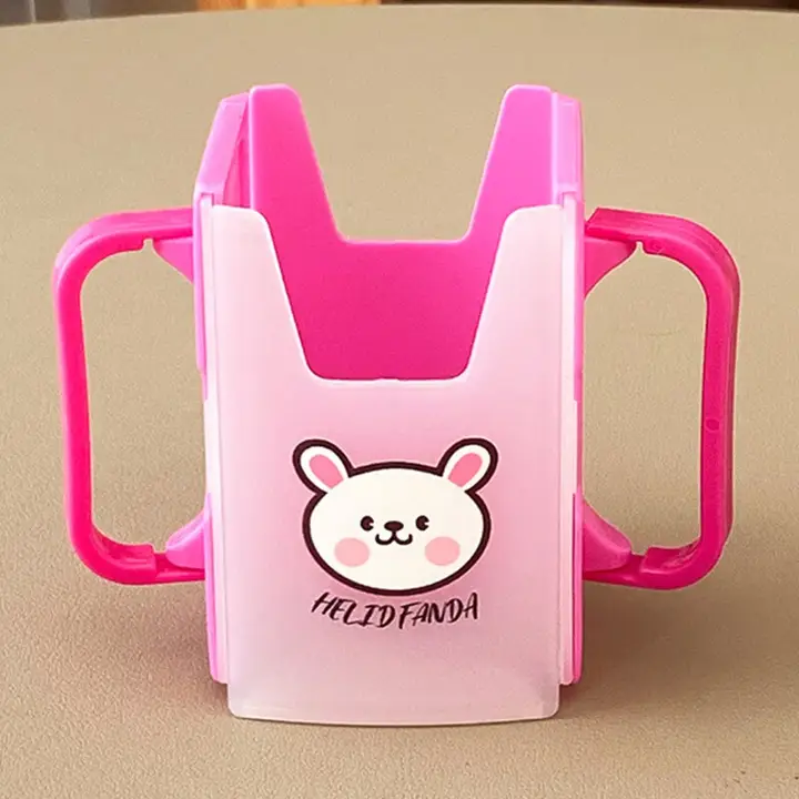 紙パックホルダー カップスタンド キッズ 男の子 女の子 プラスチック 持ち手付き 牛乳 飲料 ポータブル 「JOJO'S L. PD.effort.」