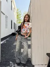 ユニセックス ストレートフィットデニムパンツ【ウォッシュ加工・クラフト風・カジュアル・ワイドレッグ】
