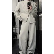 シンプルで高級感あるデザインのジャケット【秋用・男性・カジュアル・長袖】（セットアップ対応）