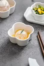 小皿 陶器 仕切り付き 取り皿 小鉢 薬味皿 おやつ ナッツ フルーツ 家庭用 リビング