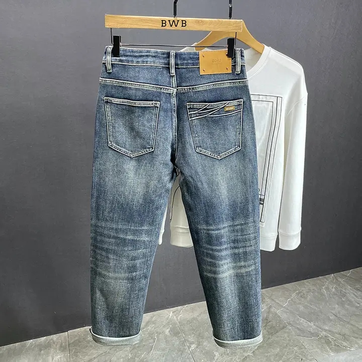 トレンドビッグストリート風 デニムパンツ【秋用・ルーズフィット・ストレートレッグ】