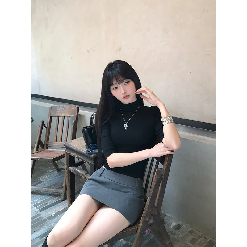 マーメイドスカート コーデ - Aラインと低腰設計によるスタイルのバランスとシーン別適性