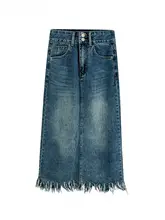 トレンドデザインのフリンジ付きデニムスカート【ハイウエスト・スリット・軽やかな長さ】