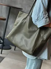 本革製 大容量トートバッグ【グリーン・カジュアル・シンプルデザイン】