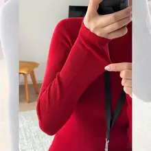 グレー ニットハイネックトップス【秋冬用・スリムフィット・スタイリッシュ】