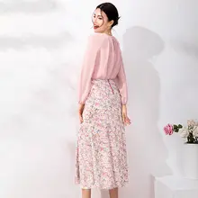デザイン性の高いフレンチスタイルの女性用ブラウス【春夏用・甘い雰囲気・軽やか】（セットアップ対応）