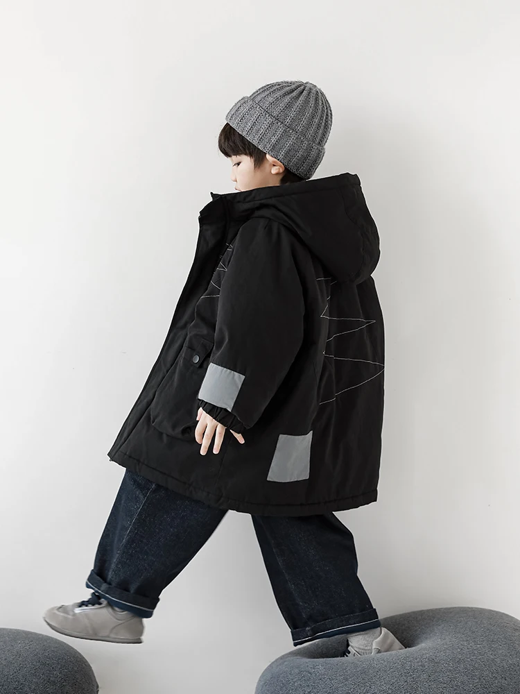 キッズ パーカー おすすめモデル：男児用綿ジャケットの冬用カジュアルスタイル