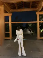 女性用微フレアカジュアルパンツ【高腰・タイトフィット・トレンドデザイン】（セットアップ対応）