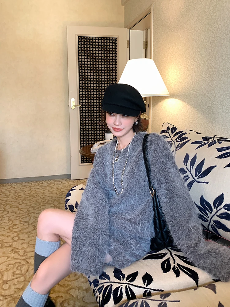 可愛いデザインのスウェットセットアップ：25〜35歳女性向けの実用性とデザインバランス