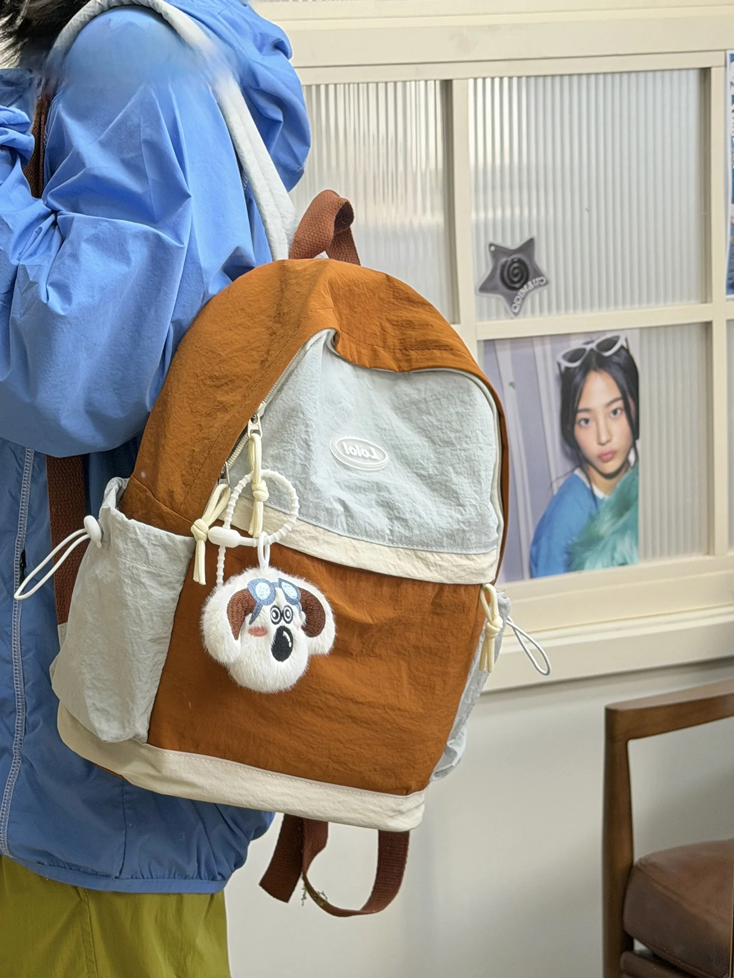 リュック 黒 シンプル ブランド と 他のシンプルリュックの違いは？