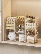 洗面台用化粧品収納ボックス【口紅・リップグロス用・多段階仕切り・ブラシホルダー付き】