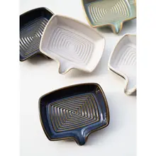 シンプルな陶器製のソープディッシュ【洗面所用・家庭用・おしゃれな収納】