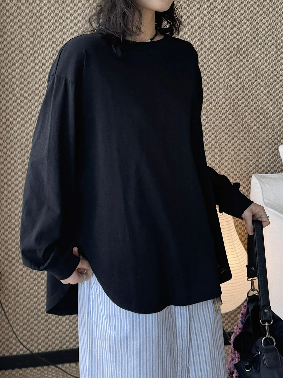 ぽっちゃり体型に合うTシャツは、本当に選ぶべきポイントはどこ？