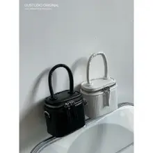 手提げ＆ショルダー対応！ひだデザインのミニバケツバッグ【カジュアル・高級感】（セットアップ対応）