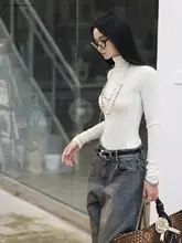 高パフォーマンスのタートルネックニット【シルエットを美しく見せる・秋冬用・長袖】