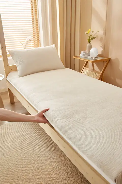 学生用 シングルベッド用棉花製マットレス【白鹅绒使用・寝室用・沈まない設計】
