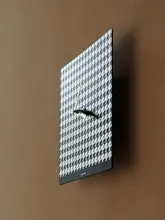 千鳥格デザインの静音壁掛け時計【インテリア装飾用・リビングルーム向け】