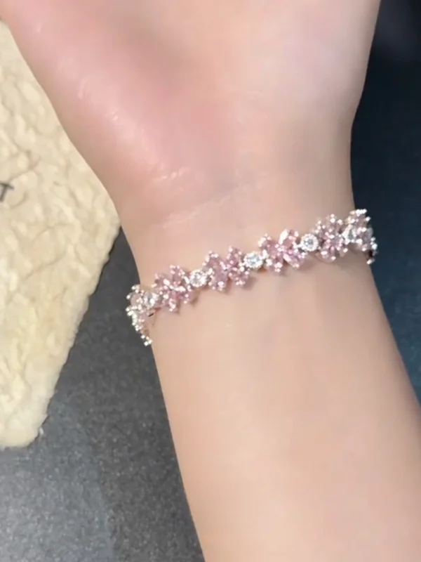 S925製 シルバーの輝くピンクジルコニア 蝶モチーフ ブレスレット【上品で夏にぴったり】