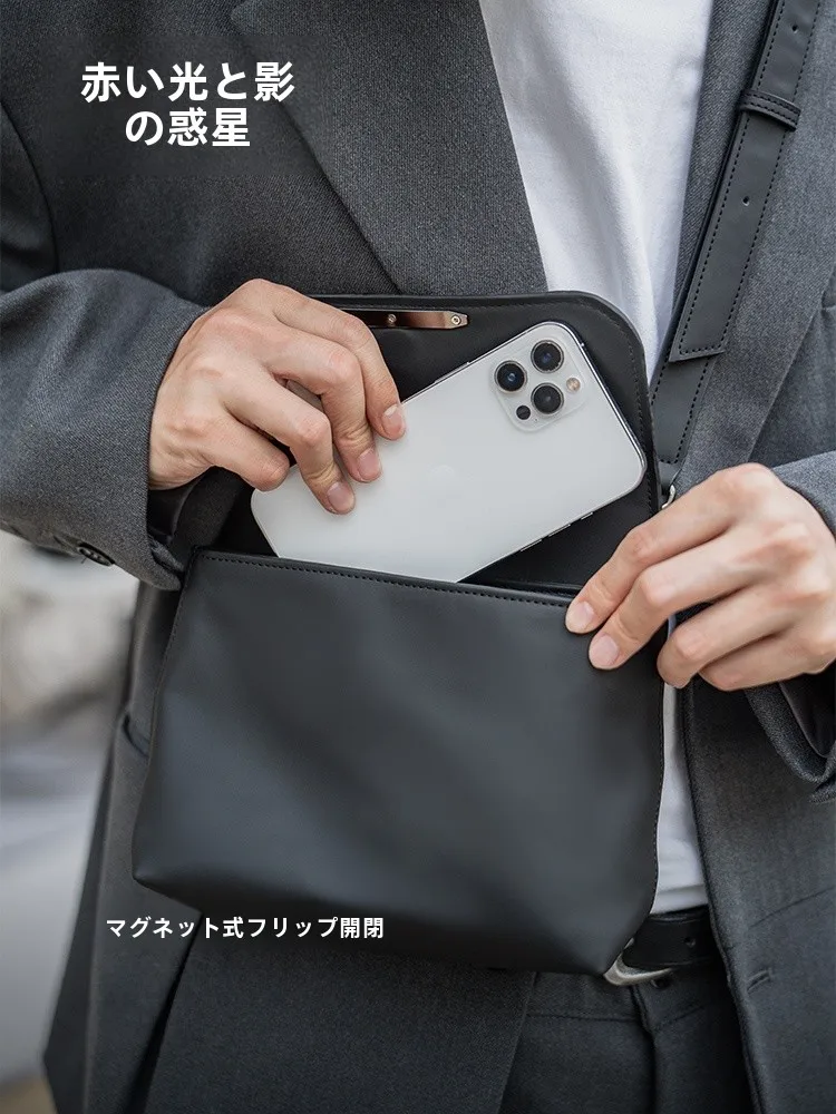 どんな服にも合うショルダーバッグを選ぶには？ベージュとグリーンの違いを知れば、通勤から旅行まで自由に使える