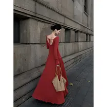 赤い羊毛のオフショルダーAラインドレス【ニット・フォーマル用・結婚式対応】