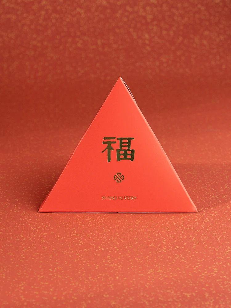 金鈴福を招く精緻なバッグチャーム：伝統工芸品と現代デザインの融合を実現