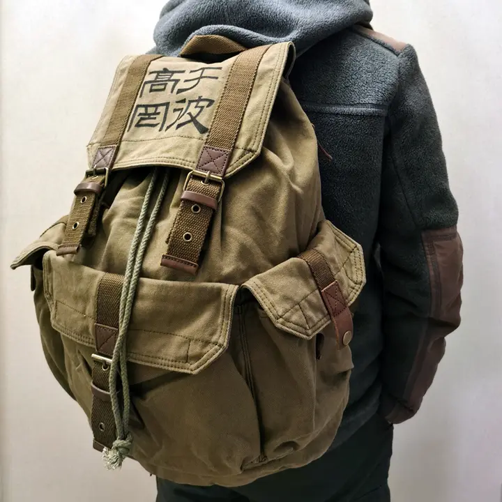 レトロデザインの大容量メンズバックパック【八荒地・グリーン・二次大戦スタイル】