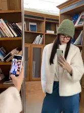秋冬用グリーンニット帽【女性用・極上の柔らかさ・保温性・小顔効果】