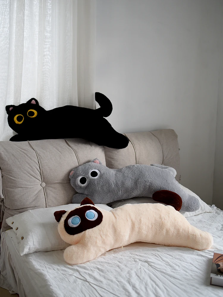 一人暮らしの夜に抱きたい「猫の抱き枕」は、どんなものを選ぶべき？