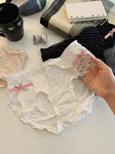 セクシーなデザインのレーストリム中腰純綿三角パンツ【リボン付き・快適な長さ】