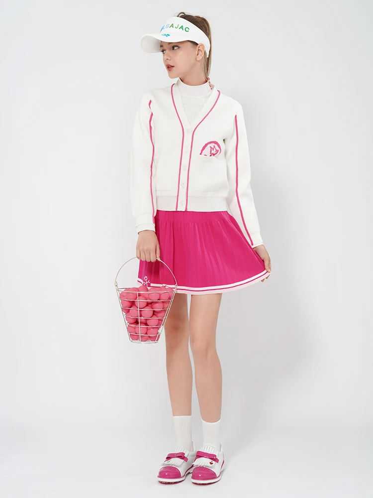 ゴルフ打ちっぱなしの夏にどんな服装がおすすめ？初心者女性に最適なレディースゴルフウェアの選び方