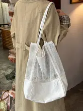 大容量のメッシュトートバッグ【肩掛け・ビーチ・リゾート用】