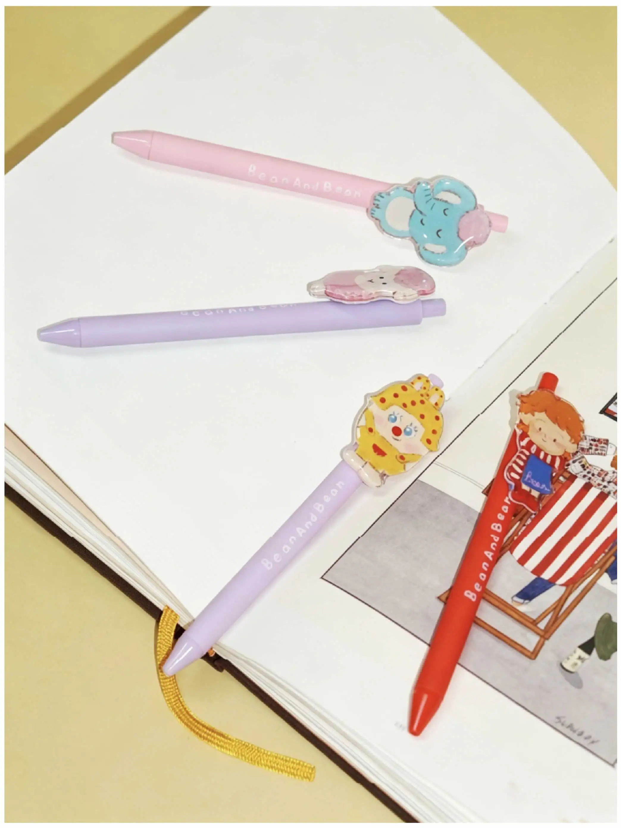 販促品のボールペンを選ぶときに迷うのは、どんなデザインか？