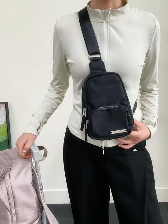 ボディバッグ レディース 帆布 軽量 斜め掛け ミニショルダー 多機能 旅行 アウトドア スマホ収納 小物入れ