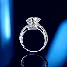華やかなデザインの四爪ダイヤモンドリング【トルコ石型・純銀・結婚・プロポーズ用】