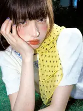 おしゃれなドット柄スカーフ【イエロー・首元アクセサリー・フリンジデザイン】