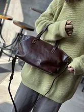 レトロカジュアル本革餃子型バッグ【トップグレード牛革・ショルダーバッグ・ハンドバッグ】