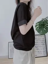 デザイン性のあるドロップショルダーTシャツ【白黒・コットン・ラウンドネック・短袖・ゆったり】