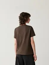 コットン生地のTシャツ【春向け・快適な着心地】