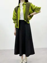 加熱加工のフランネルサテンスカート【中長丈・高腰・ワイドデザイン・スリム効果】