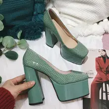 パンプス レディース 本革 エナメル パイソン柄 スクエアトゥ 太ヒール プラットフォーム きれいめ 上品