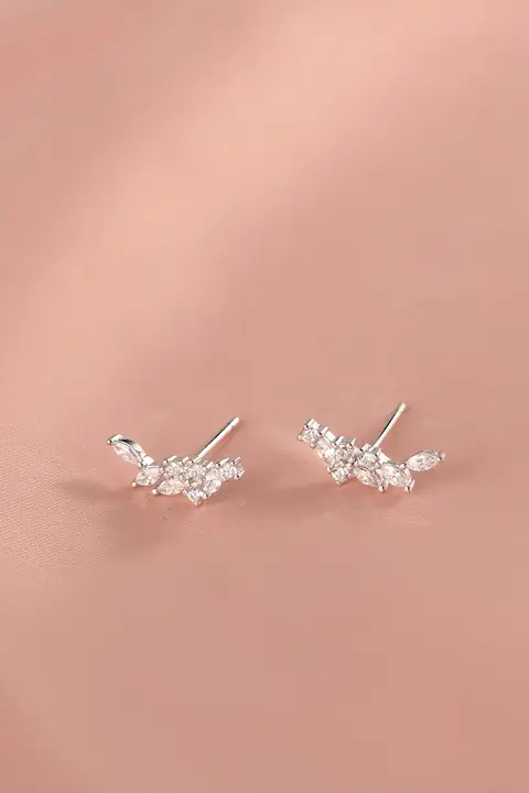 925スターリングシルバー製 小麦穂デザインのピアス【個性的・石付き・女性用】