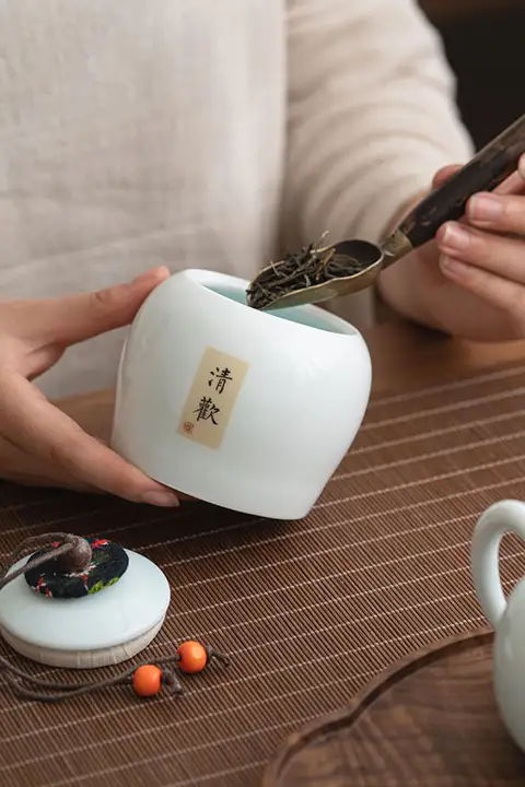 陶器製茶葉収納缶【哥窯・汝窯デザイン】