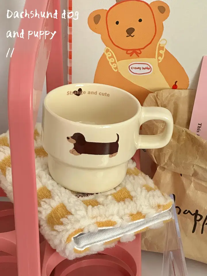 可愛い手描きのウィンナー・ドッグマグカップギフトセット【陶器製・朝食用・プレゼントに最適】